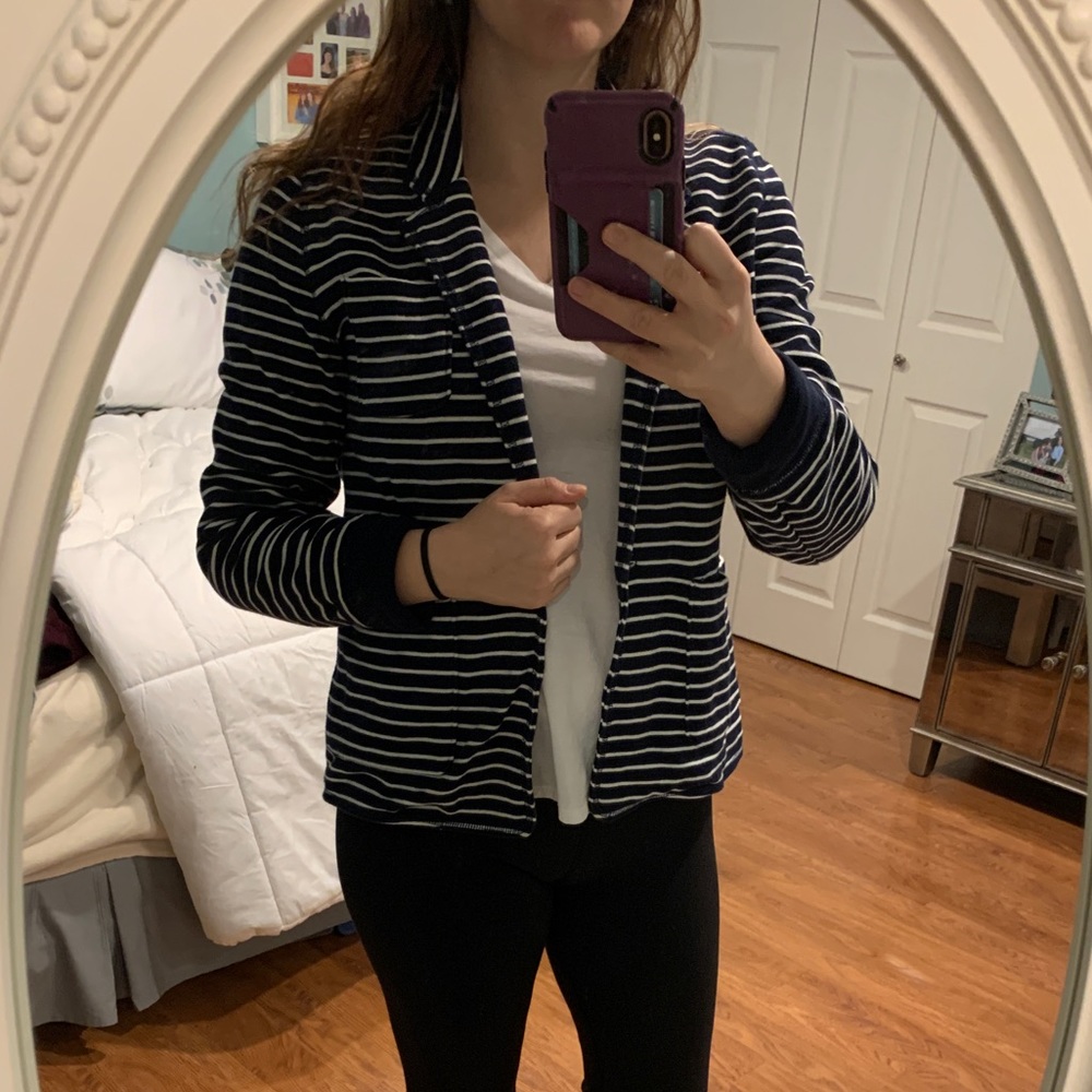 Gap navy and white striped blazer EUC - Picture 2 of 4